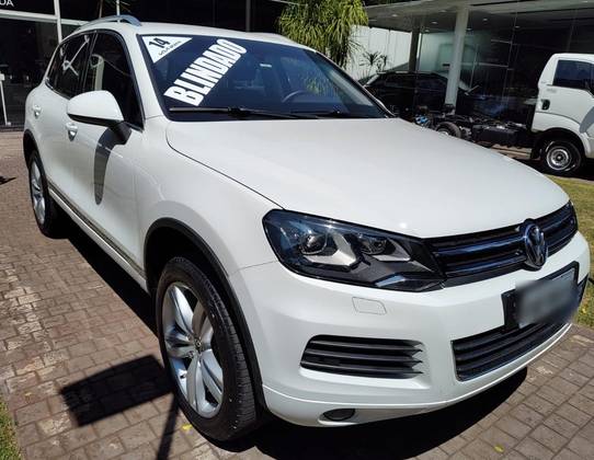 VOLKSWAGEN TOUAREG 4.2 FSI V8 32V GASOLINA 4P TIPTRONIC VOLKSWAGEN TOUAREG 4.2 FSI V8 32V GASOLINA 4P TIPTRONIC